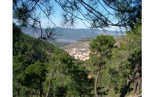 Vista de Benatae desde el Cerro de San Miguel. JPG de 821 KB